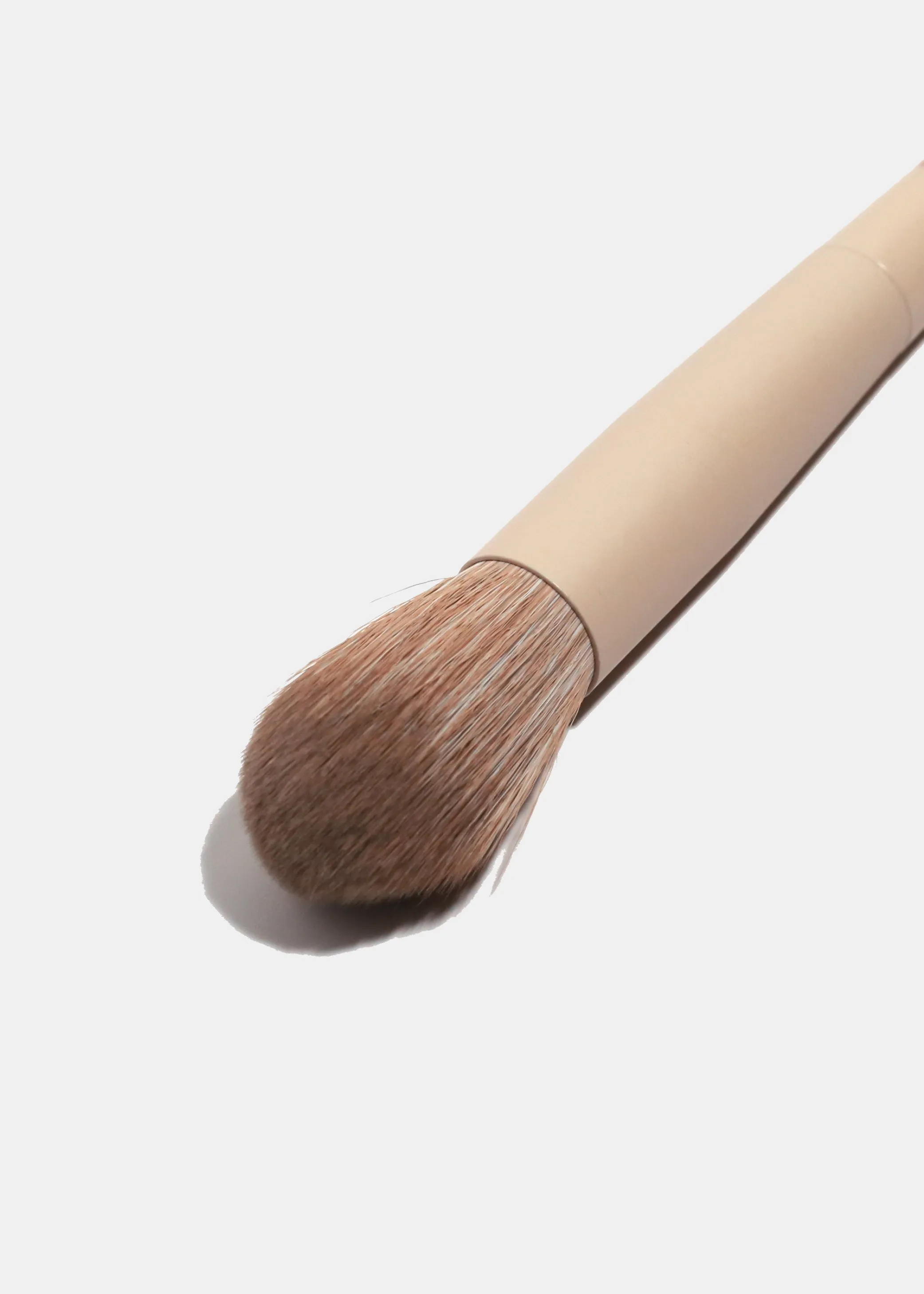 AOA Hero Single Brush – F13 Blush Brush