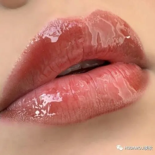 Hudamoji - 6 Color Ice Cream Shape Sweet Jelly Lip Oil